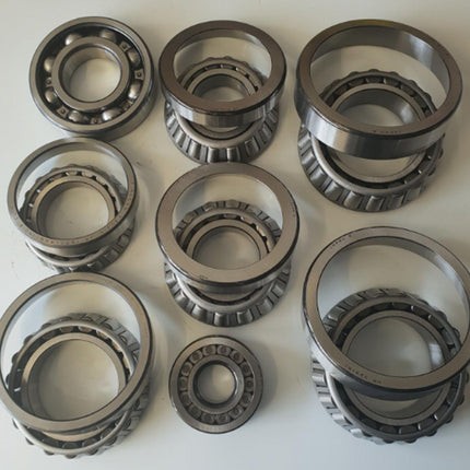 BEARING KIT D10 FRONT